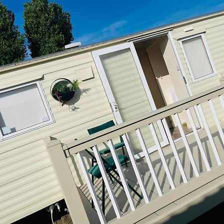 Santana Cosy Campervan Formely Butternut Dymchurch Exterior foto